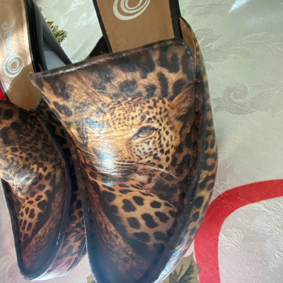 Wild Leopard MulesEUC - Picture 6 of 16